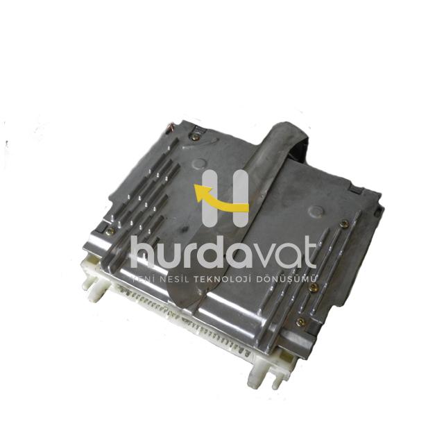 Volvo 850 Motor Beyin Manuel ECU Bosch 0261200548 P01275104 1T26S3811 E.2 - Sk5094