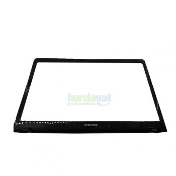 Samsung NP350E7C 17 AP0RW000100 HYT Ekran Çerçeve Bezel