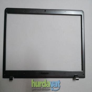 Samsung NP350 Bezel Ön Çerçeve