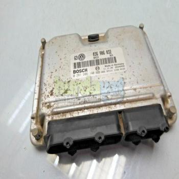 VW Golf V 1.4 16V Bosch 036906032AA 036 906 032 AA 0261208045 ME 7.5.10